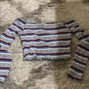 Off the shoulder long sleeve crop top